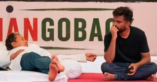 जंतर-मंतर पर CJP का विरोध-प्रदर्शन हुआ तेज़ ,TMC सांसद समेत कई नेताओं का मिला समर्थन