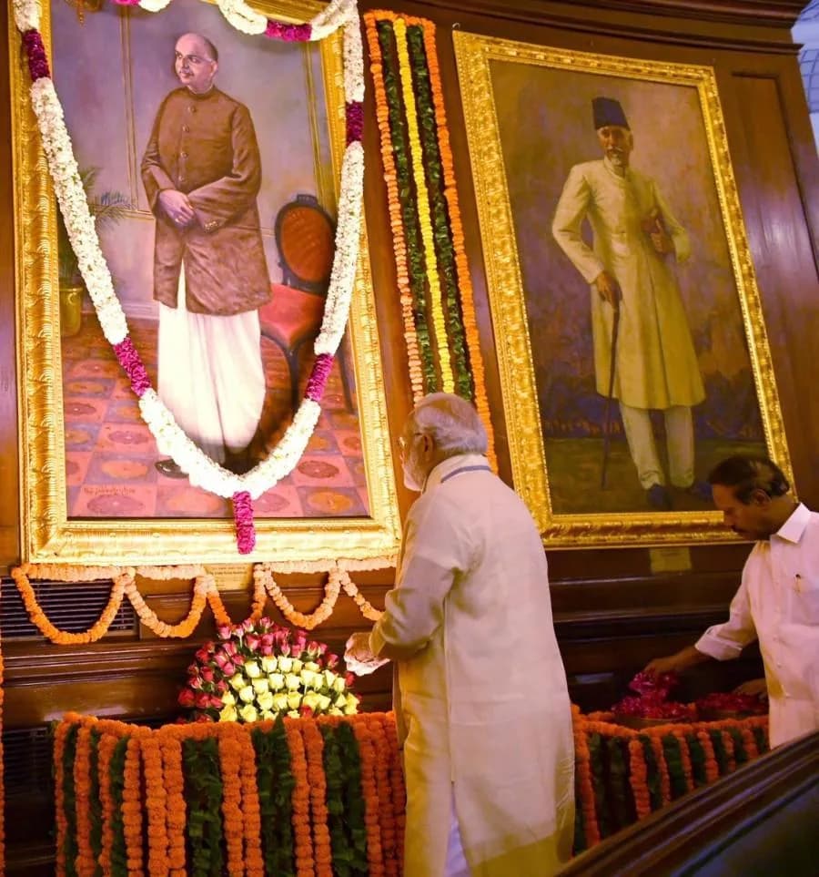डॉ. श्यामा प्रसाद मुखर्जी की 125वीं जयंती पर पीएम मोदी का आह्वान— 'आइए, उनके सपनों का भारत बनाएं'