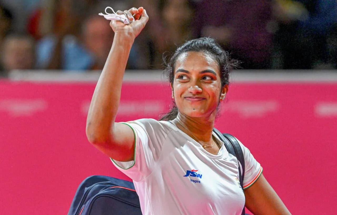 Japan Open : PV Sindhu का शानदार प्रदर्शन, वर्ल्ड नंबर 5 हान यू को सीधे सेटों में हराकर जापान ओपन के क्वार्टर फ़ाइनल में बनाई जगह
