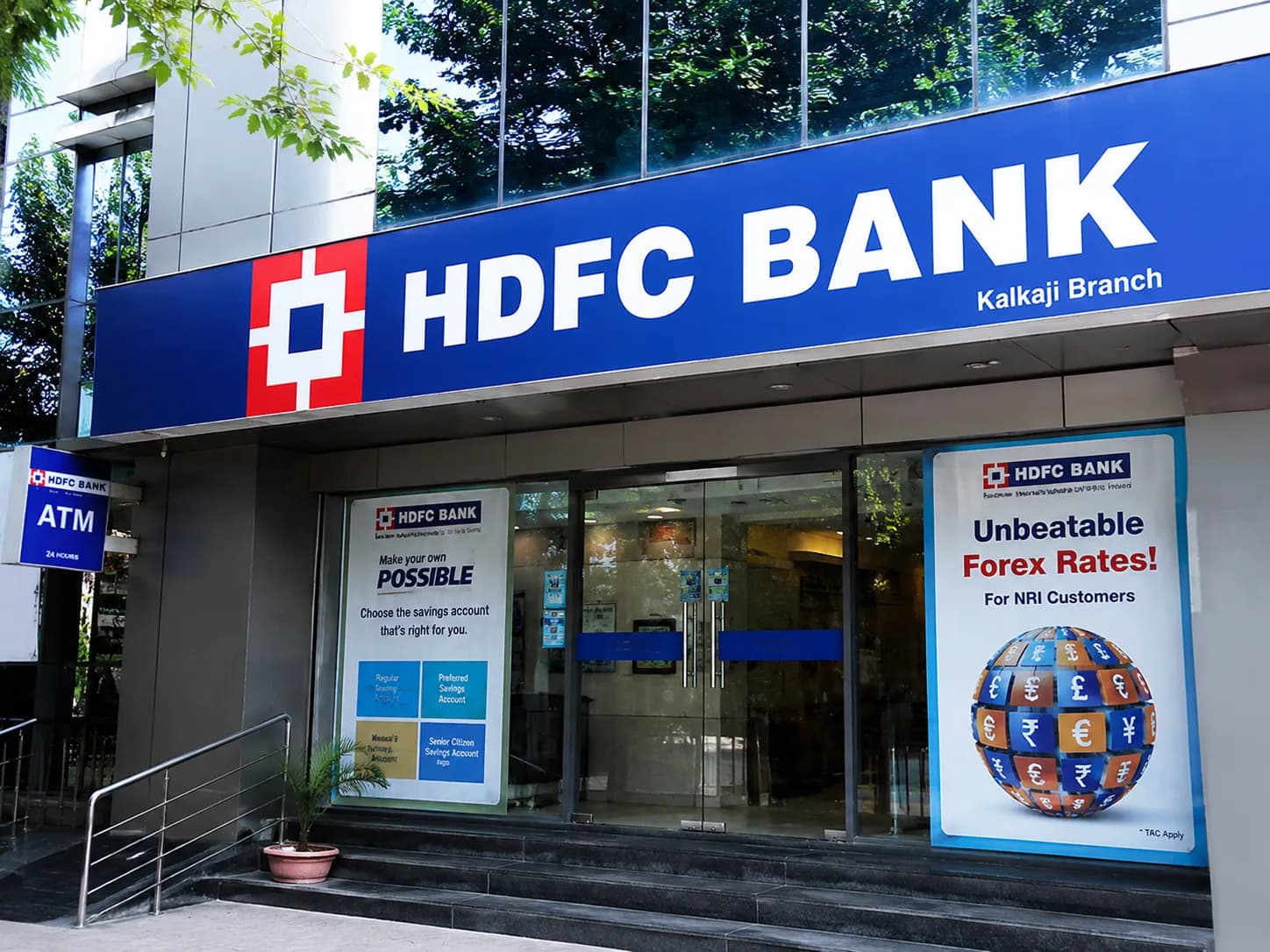 HDFC Bank Q1 Results: 19,060 करोड़ रुपये का शुद्ध लाभ, एसेट क्वालिटी में सुधार; NPA घटा