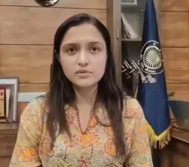 दौसा जिला कलेक्टर IAS सौम्या झा का सख्त रवैया,38 स्थानों से अवैध अस्थायी अतिक्रमणों को किया ध्वस्त
