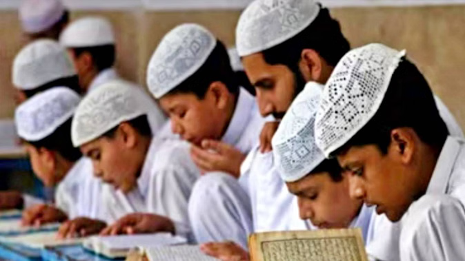 UP: Madrasa teacher recruitment rules changed, Education Selection Commission will now recruit them